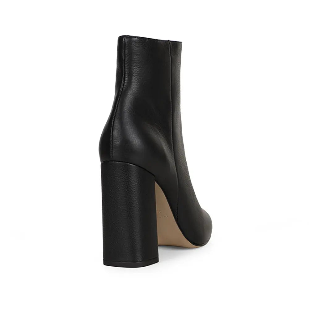 Noticed Ankle Boot Black Leather – view 4