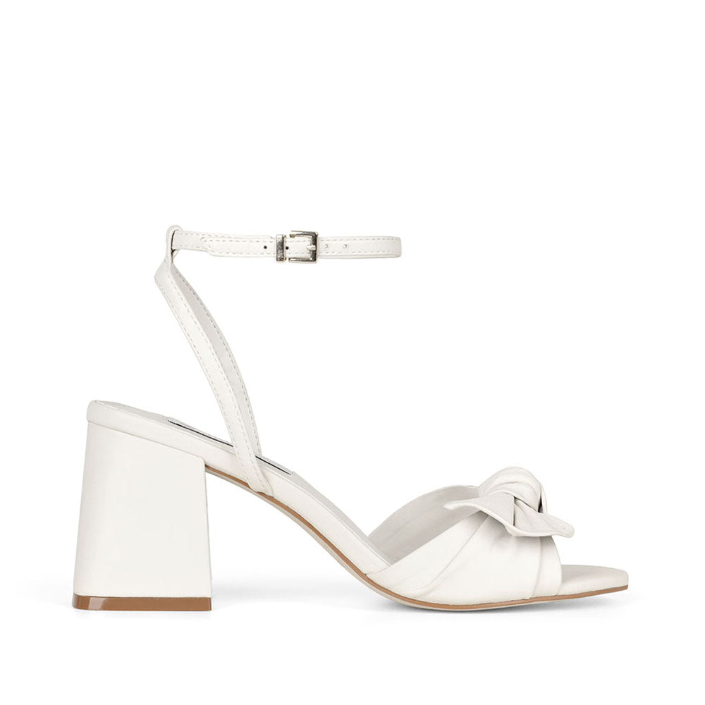 Angel Sandal Leather White