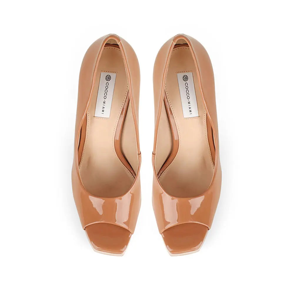 Giorgia Peep Toe Camel Patent Leather – view 3