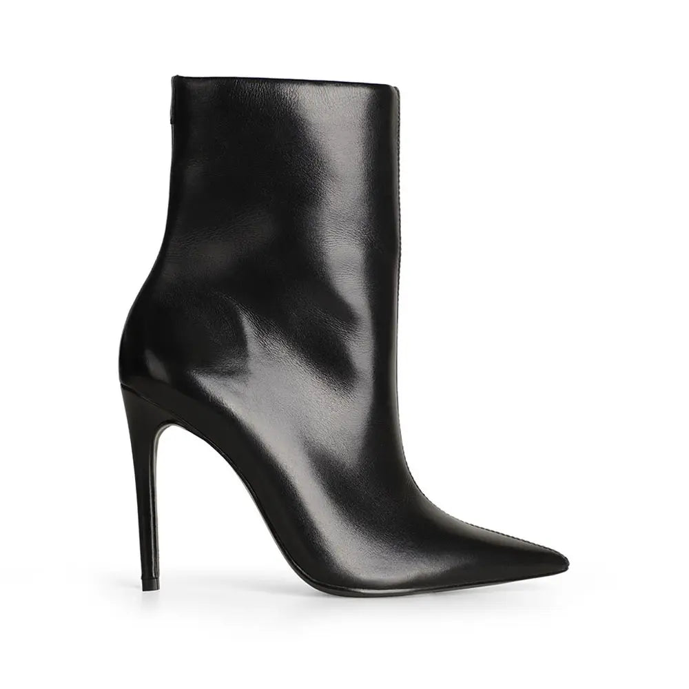 Ivy Ankle Boot Black Leather