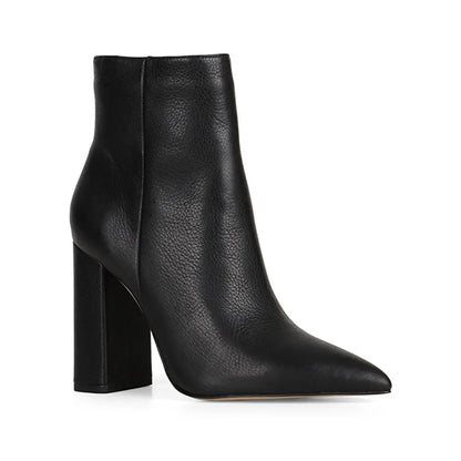 Noticed Ankle Boot Black Leather – view 2