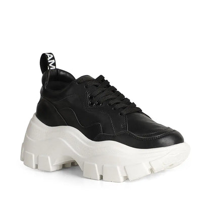 Stacy Sneaker Black Leather