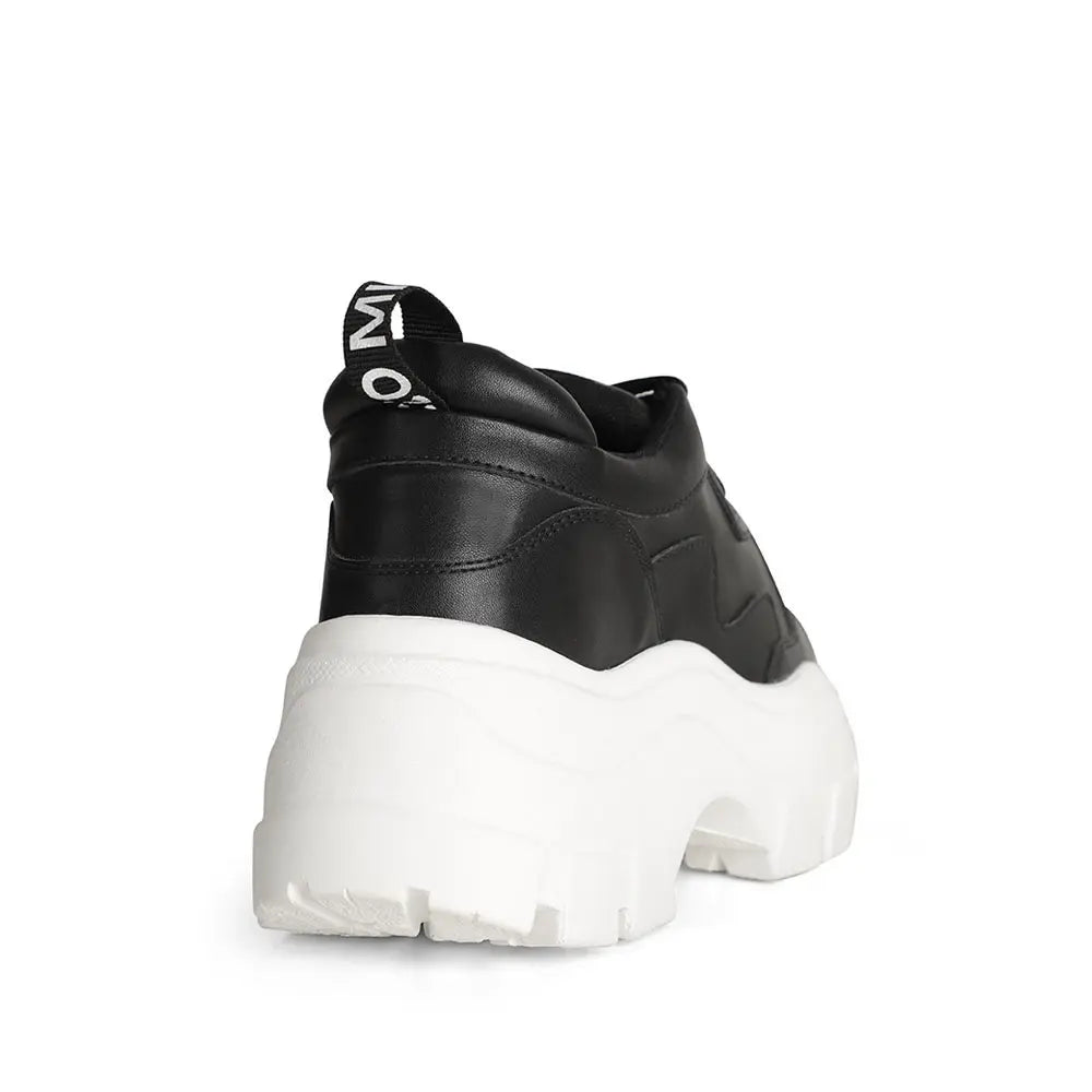Stacy Sneaker Black Leather