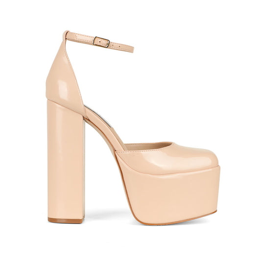 Gwen Platform Sandal Beige