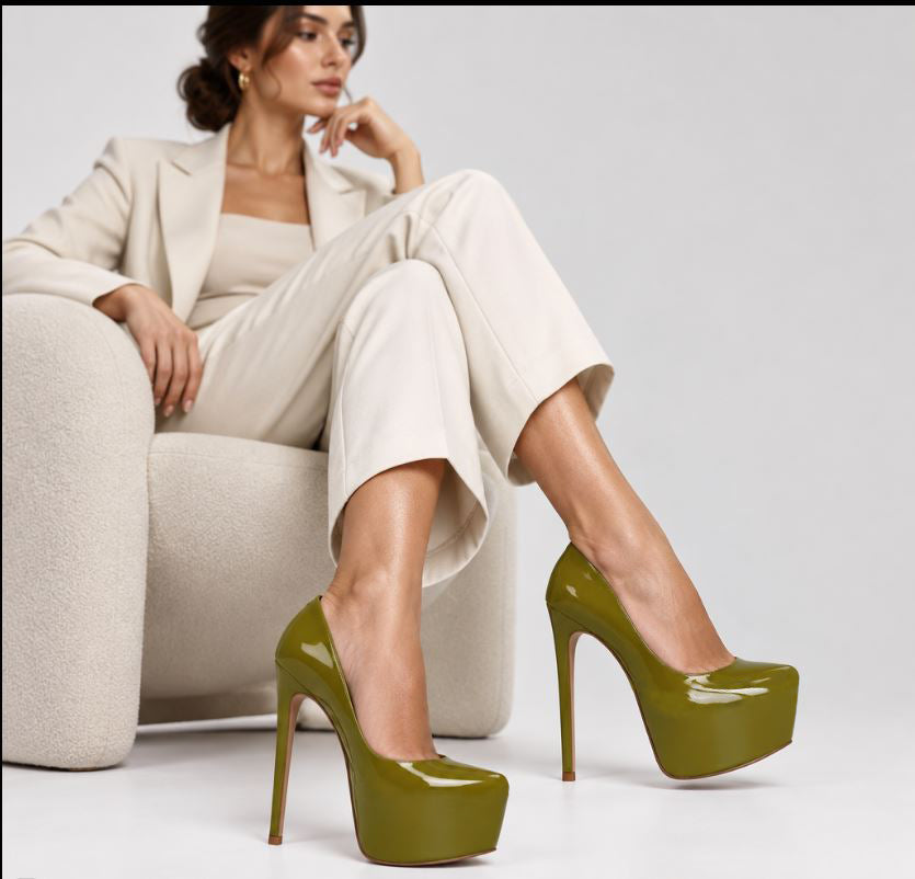 Leonor Platform Pump Olive Patent Leather – view 2