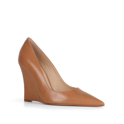 Raya Pump Almond Leather, view 3