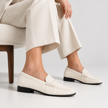 Mocasín Martina de piel con pelo hueso