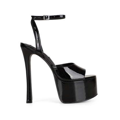 Sandalia de plataforma Venus de charol negro