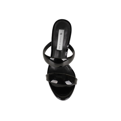 Alessandra platform mule in black patent leather, top view of the footbed