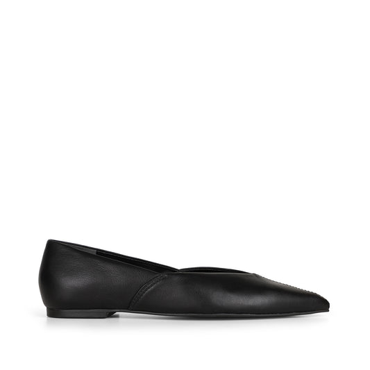 Viena Flat Black Leather