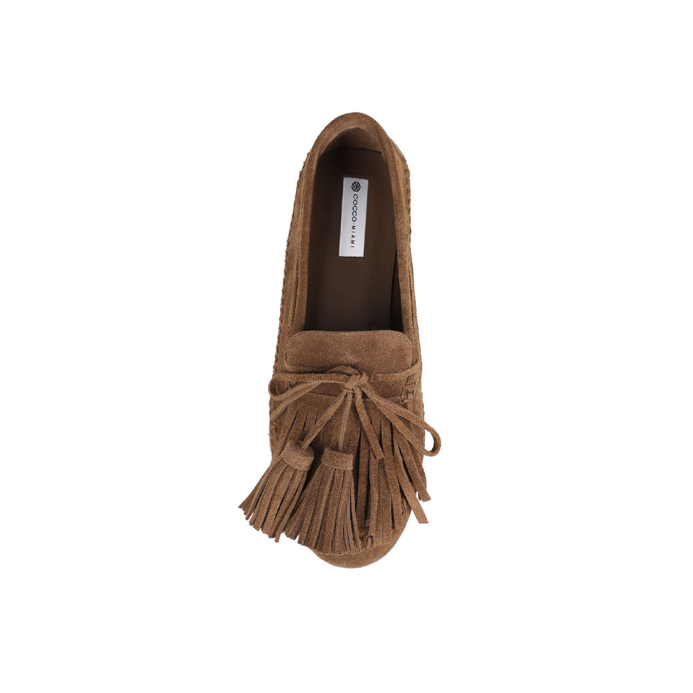 Femme Loafer Almond Leather, top view