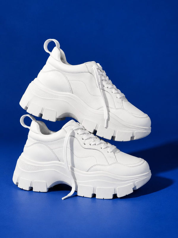 Sneaker